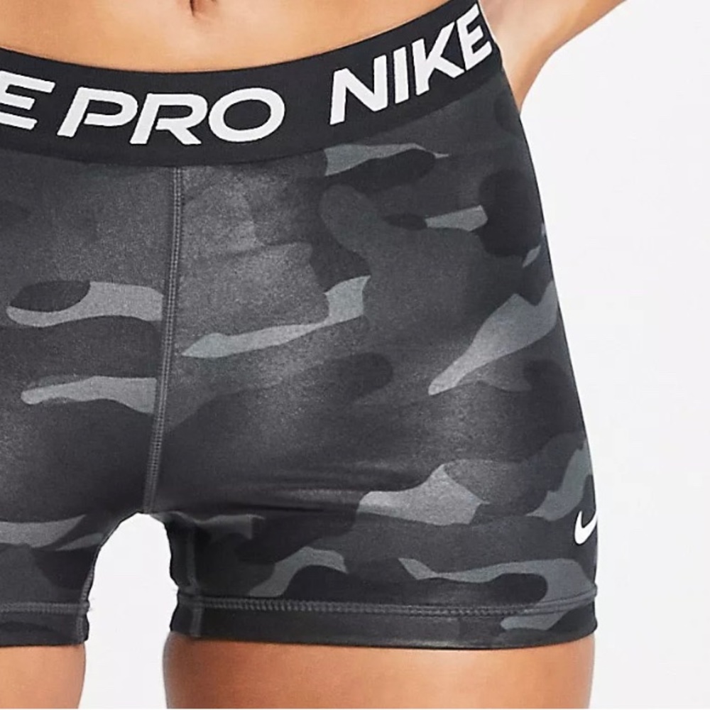 Women’s Nike Training Dri-FIT Pro 3-inch camo print legging shorts